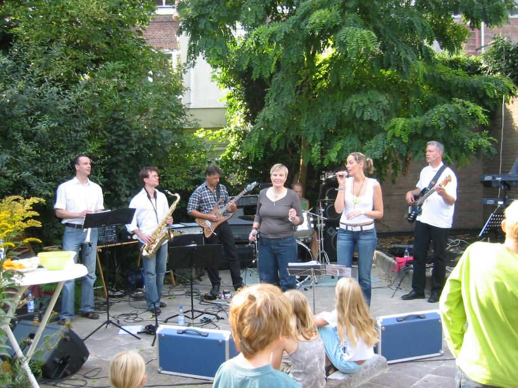 41GiGi&Dance1.JPG